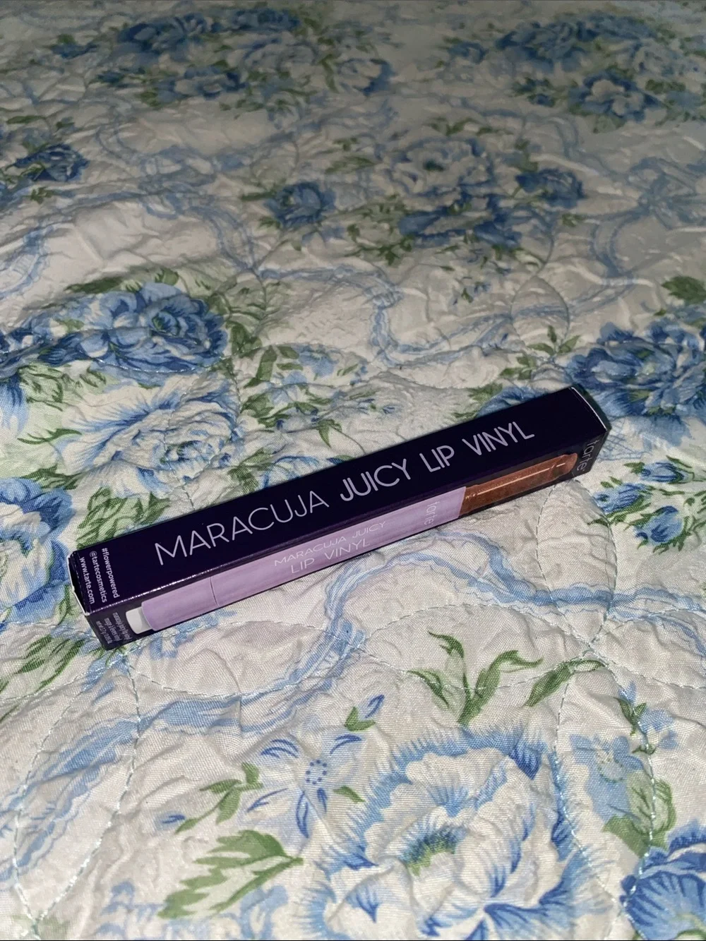tarte Shimmering Cinnamon Spice Lip Vinyl — Warm Copper-Bronze - Picture 3 of 6